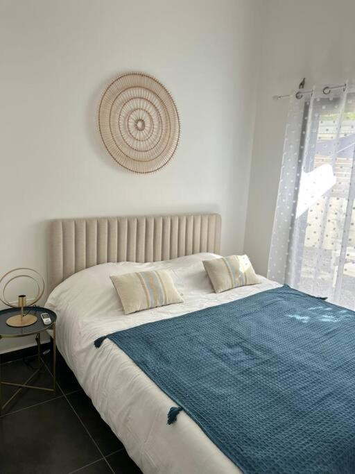 Appartement A 2 Pas De La Plage De Terre Sainte المظهر الخارجي الصورة